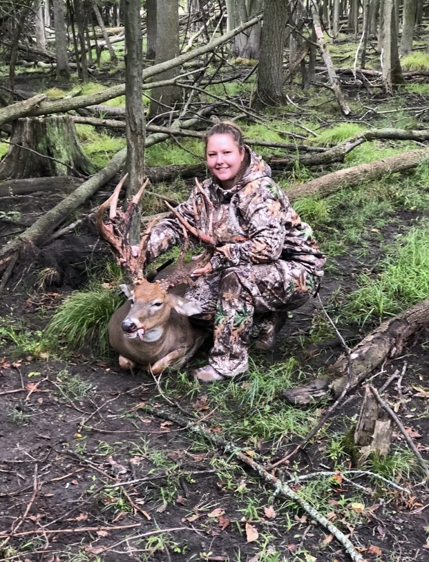 Michigan guided whitetail hunt—successful harvest at Sherwood Whitetails